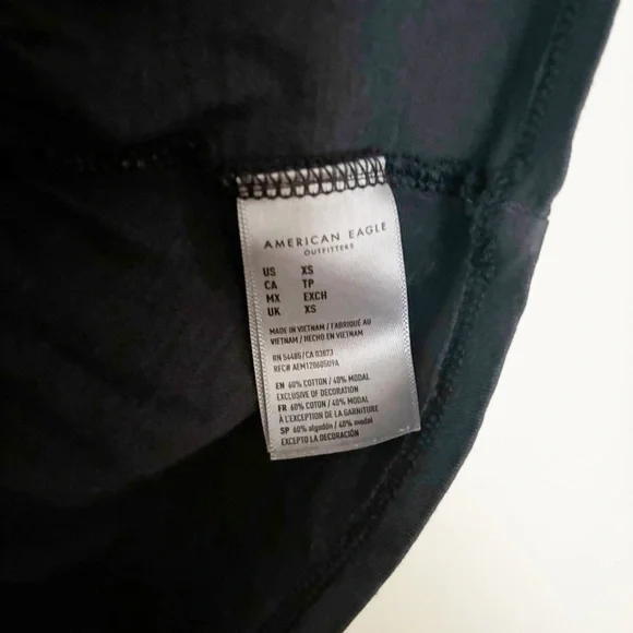 American Eagle Outfitters V-Neck Peplum Tank Top Womens Sz XS Black Ruffle Hem - Picture 4 of 6